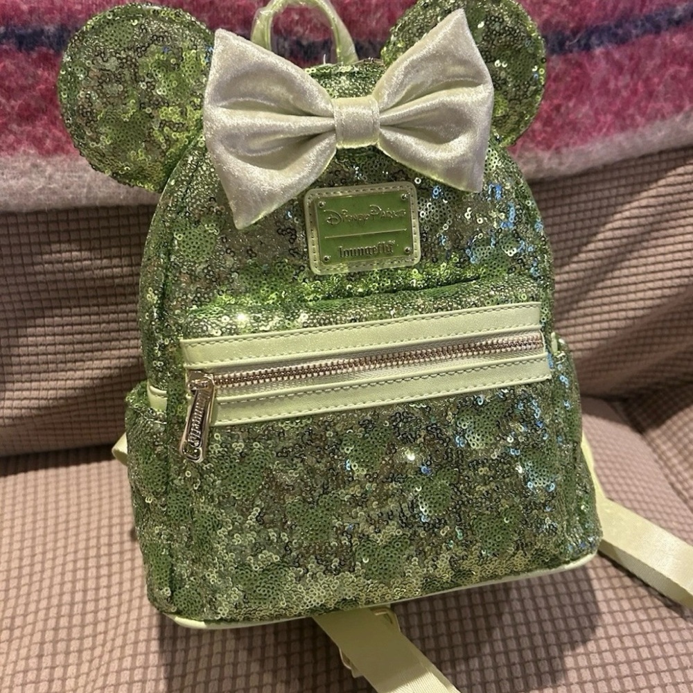 2025 Disney Parks Tinker Bell Green Sequin Lounge fly mini backpack